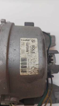 85 Двигатель для стиральной машины Electrolux 12412311 б/у 8 контактов
