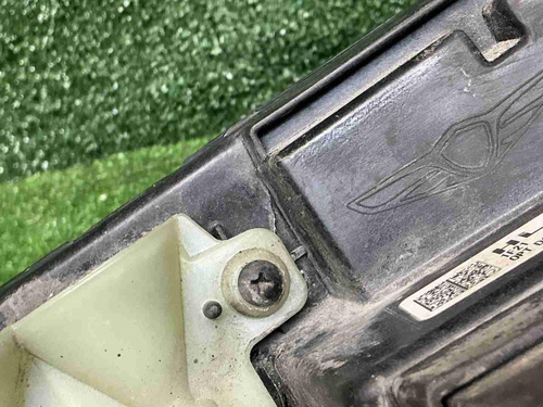 Битая Фара правая Genesis GV80 (2020-2023) LED