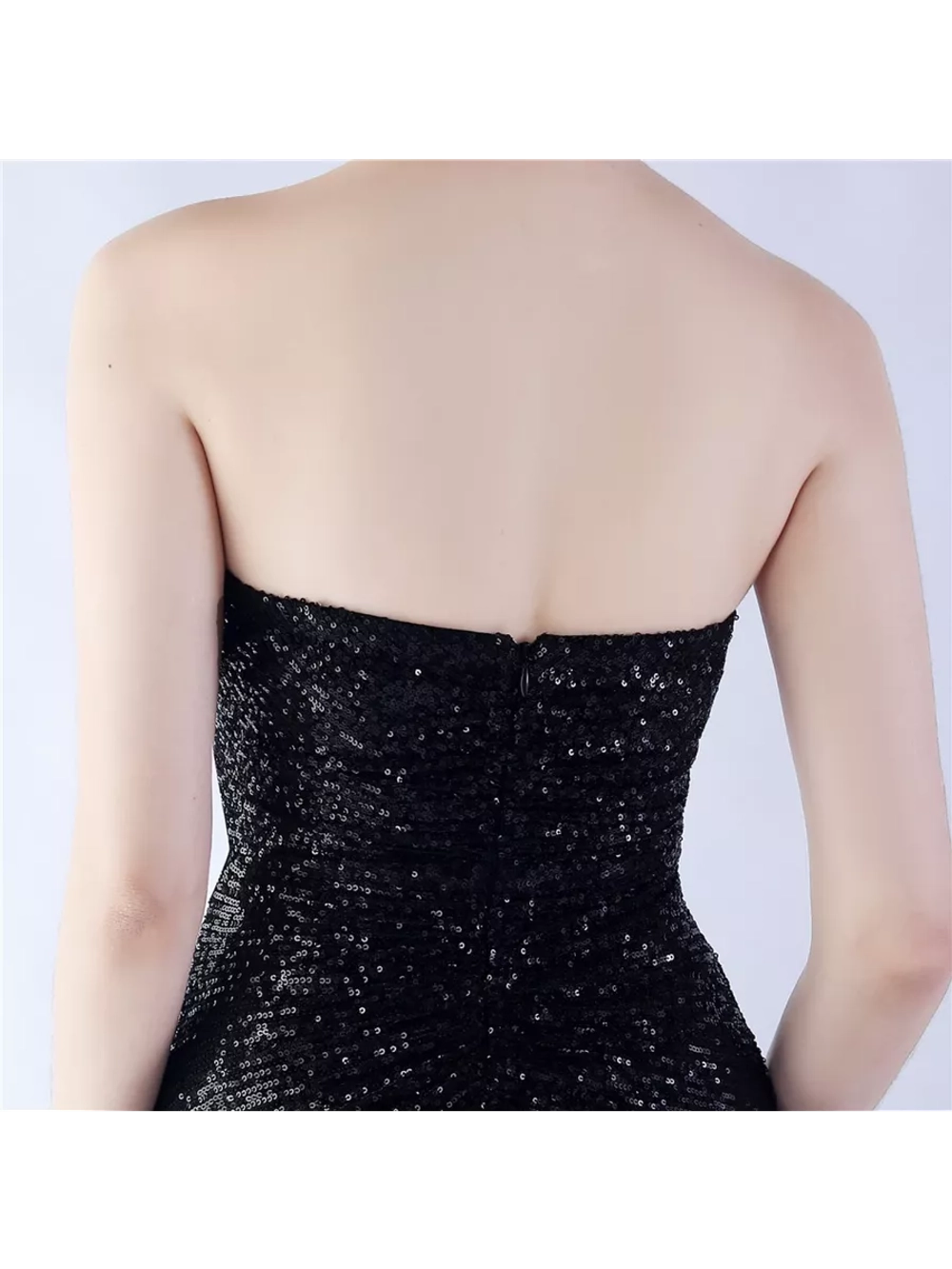 Платье макси блестящее с разрезом