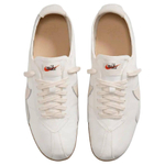Nike Moon
