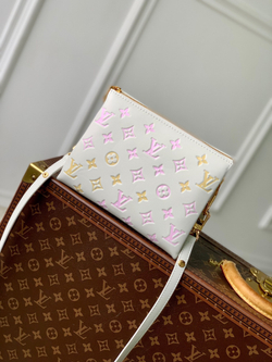 Louis Vuitton Coussin BB