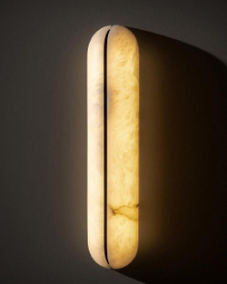 Настенное бра в современном минималистичном стиле.