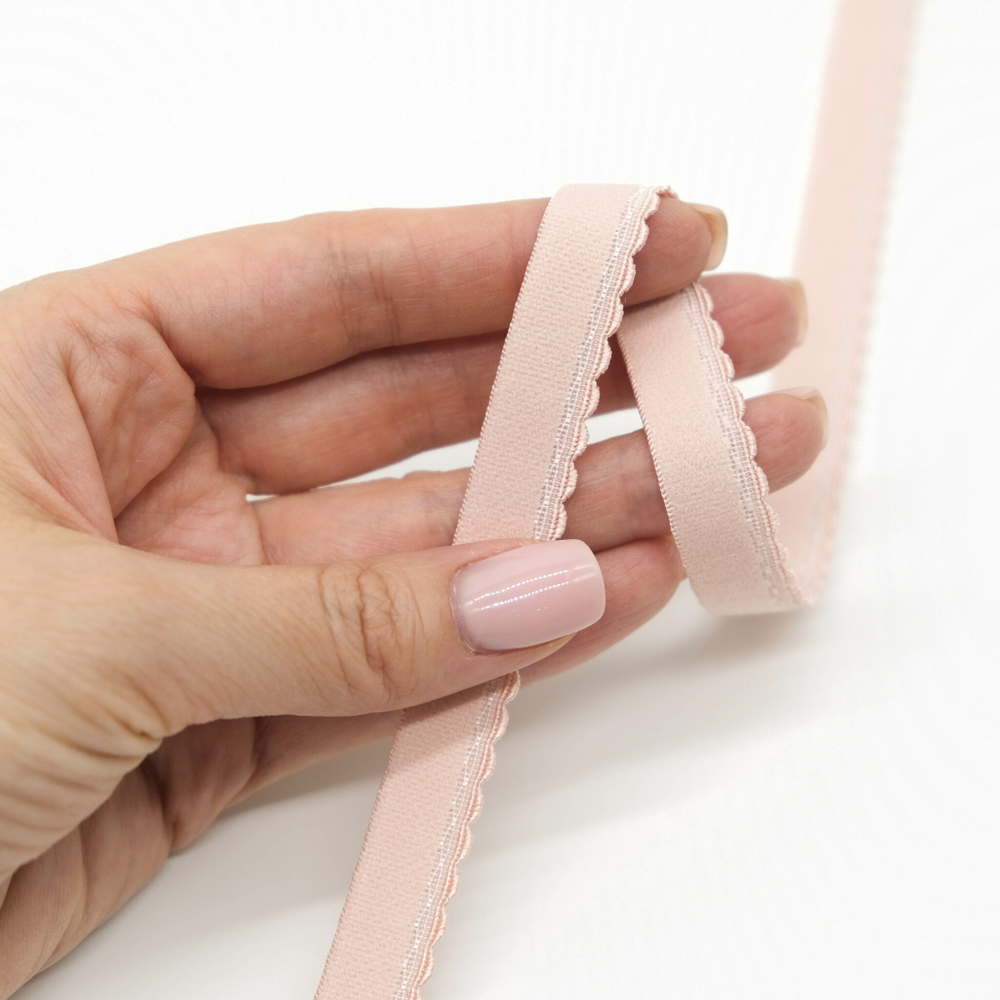 Резинка становая с фестончатым краем ПУДРА, 12мм