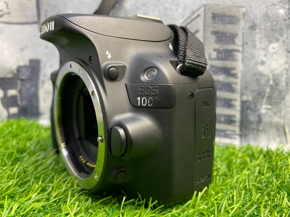 Canon EOS 100D + 18-55mm IS STM Покупка/Продажа