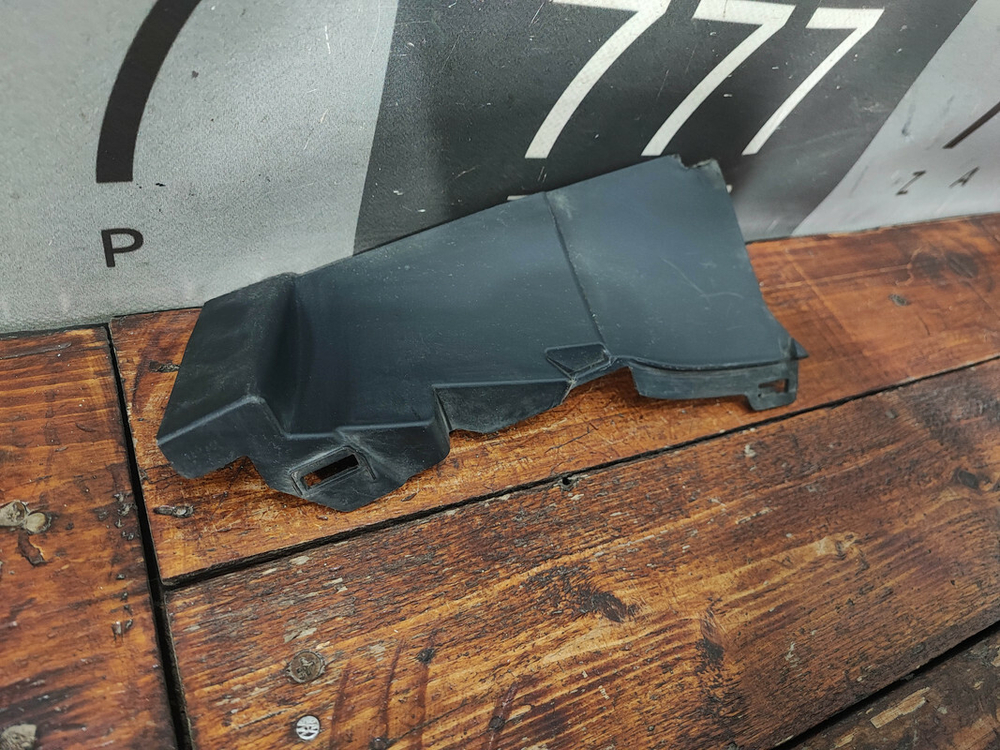 Воздуховод бампера левый Mercedes GLS (X167) 19-нв Б/У Оригинал A1678857704