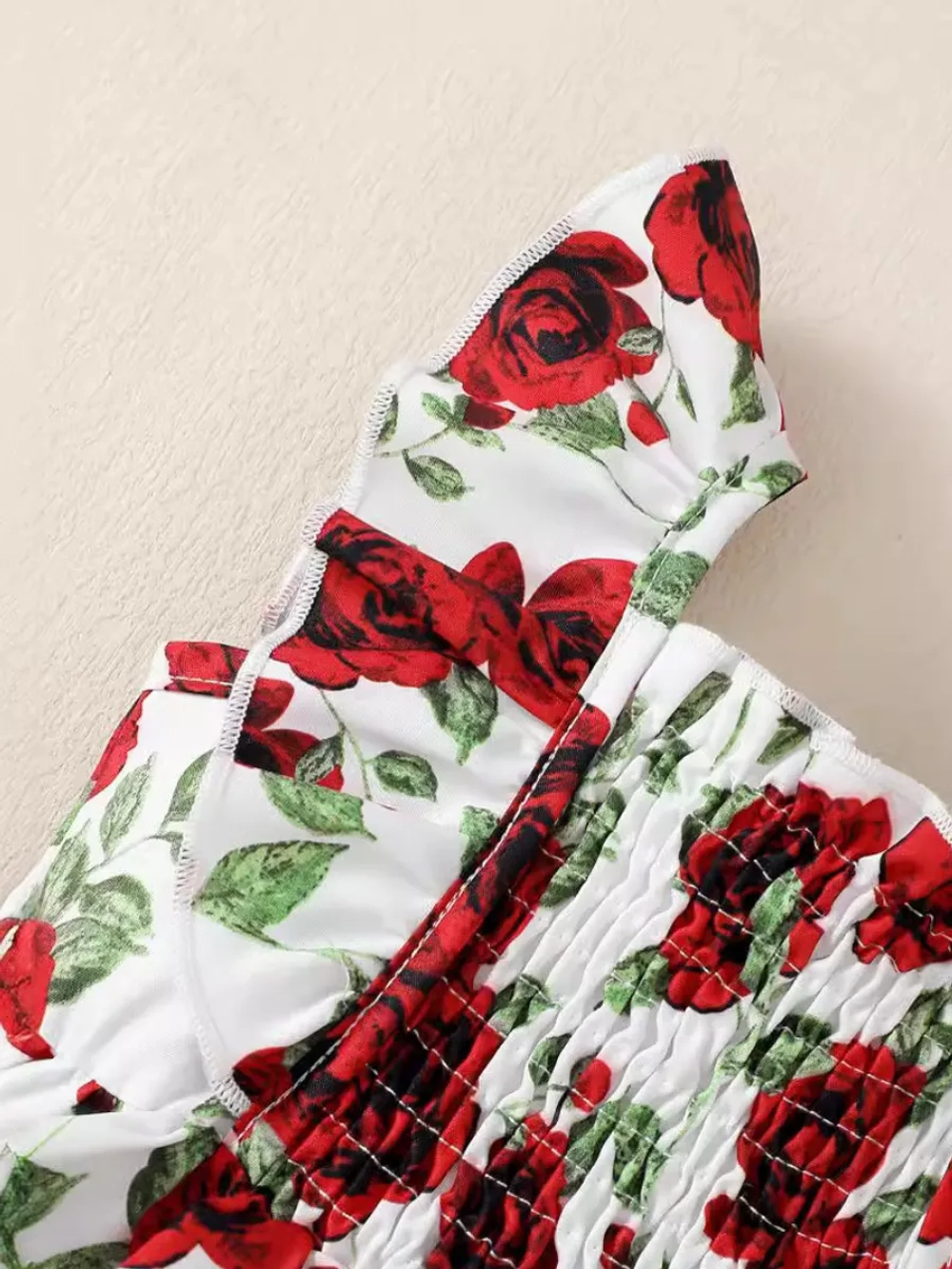 Платье для девочки нарядное, праздничное в садик