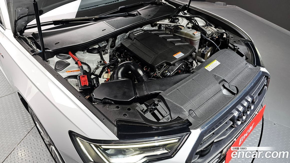 Audi A6 (C8) 45 TFSI Quattro Premium (04.2020)