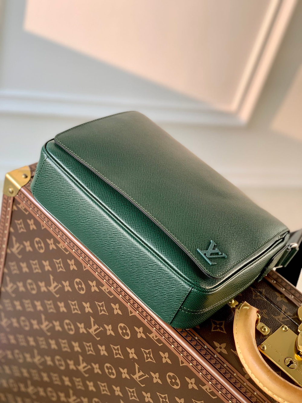 Louis Vuitton District PM Messenger Bag