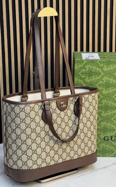 Сумка Gucci стильная