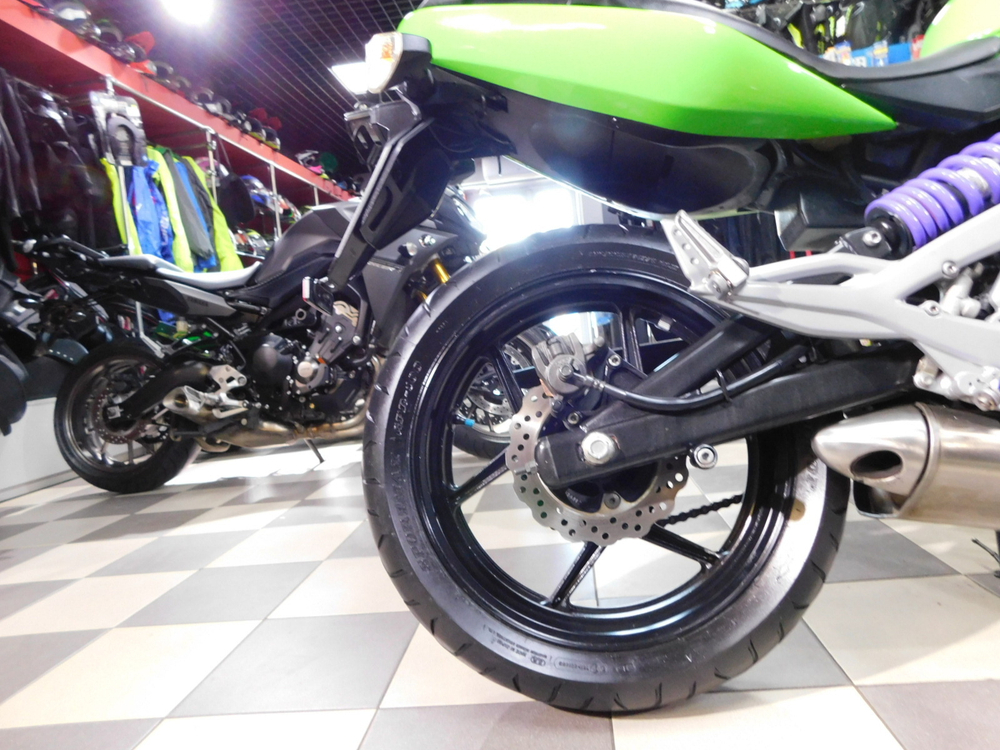 Kawasaki ER-6F JKAEX650AAA040874