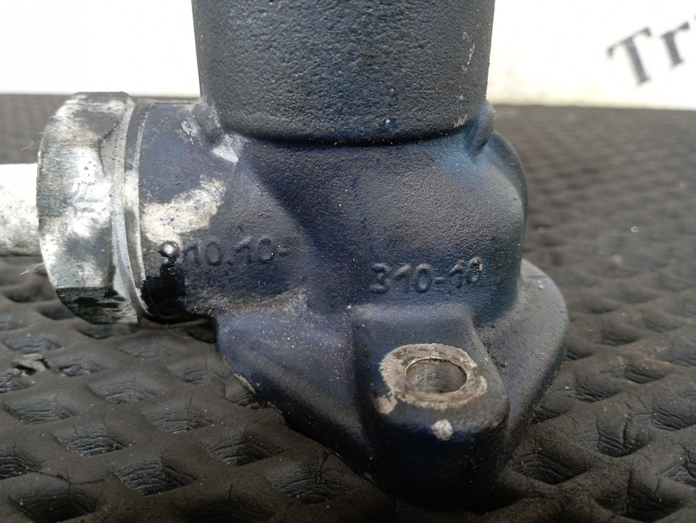 Патрубок теплообменника