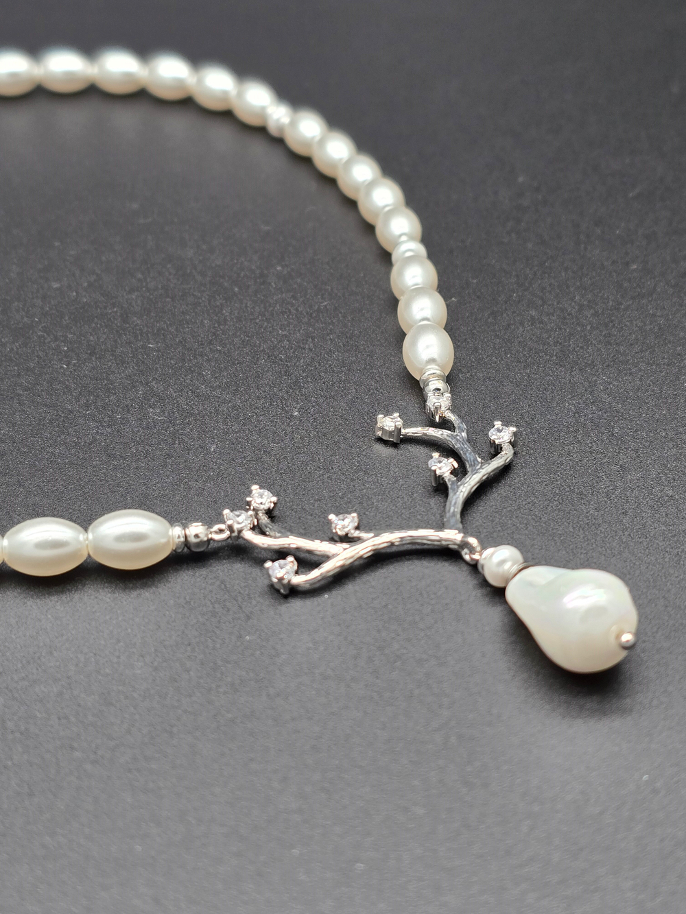 91004398 Колье Selena Pearls