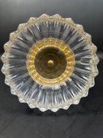 Декоративная ваза на подставке