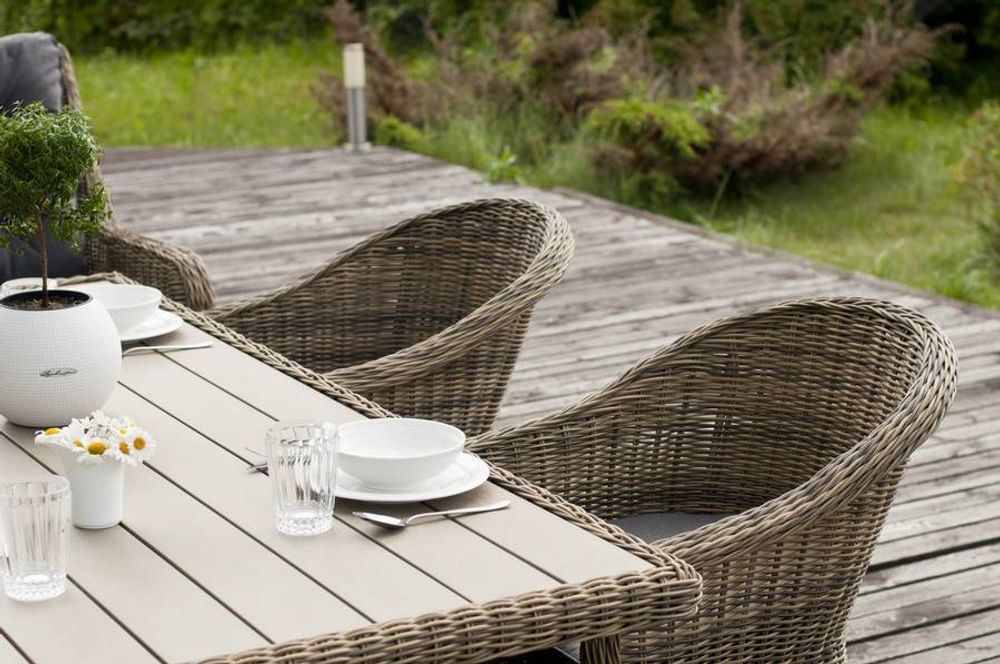 "Бергамо" обеденная группа угловая из искусственного ротанга, цвет соломенный