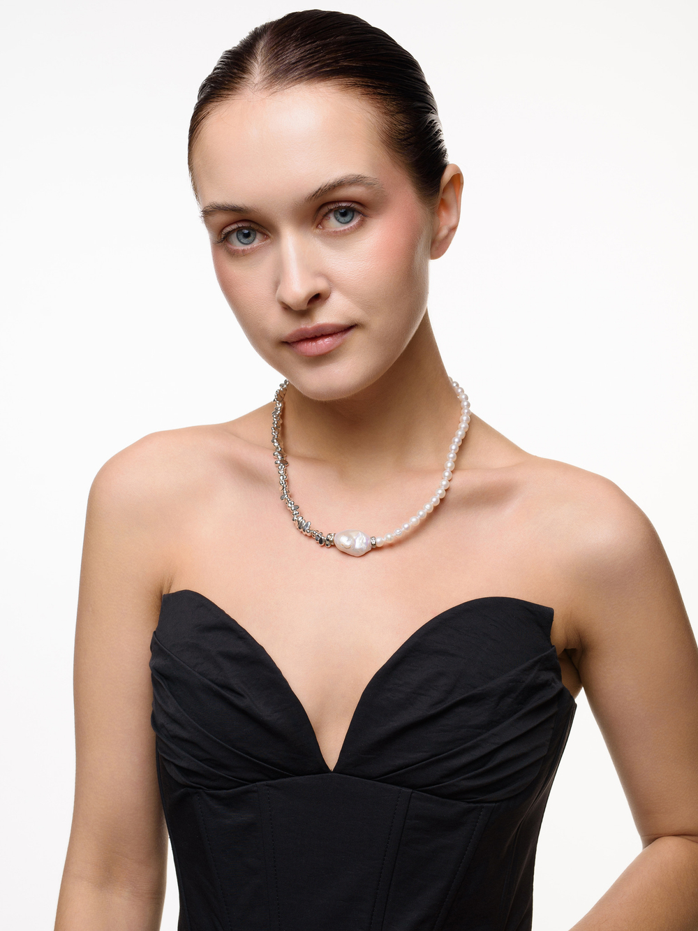 Колье Bicolor с жемчугом и гематитом Silver