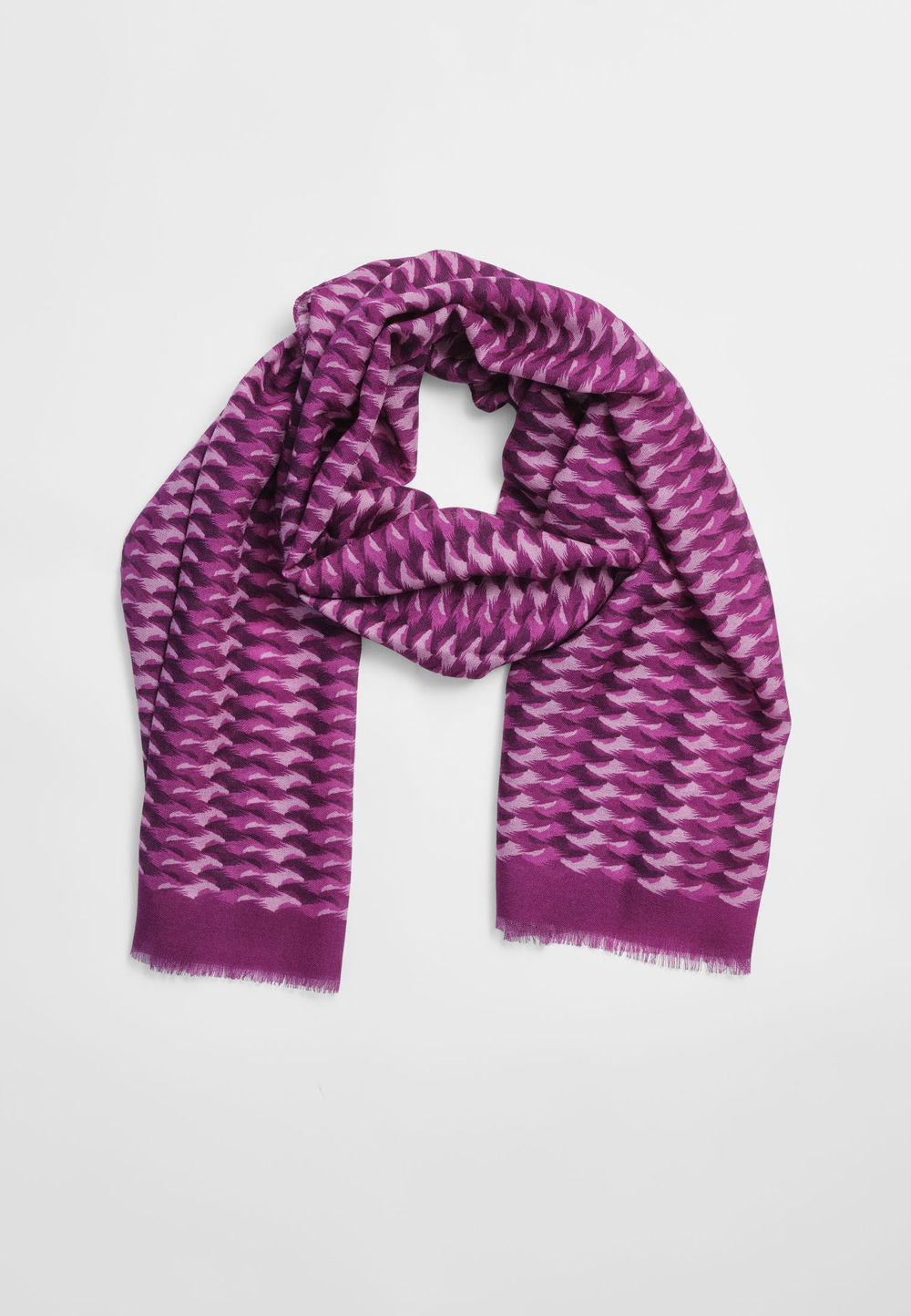 Шерстяной палантин ARGYMAQ VIOLET 68х180