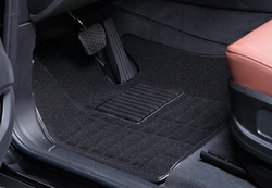 Коврики салона Pradar для Volkswagen Tiguan 2009- Pradar 3D черные с металлическим подпятником. Артикул SI 09-00171
