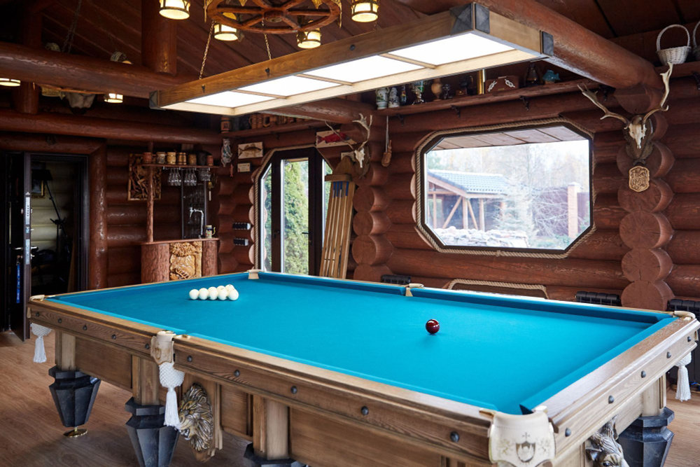 Киевница "Охота" К-21 с часами сосна мдф