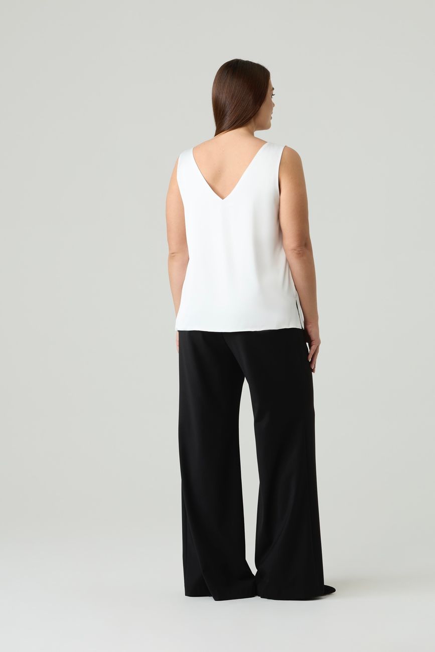 Топ двухслойный на широких бретелях, молочный