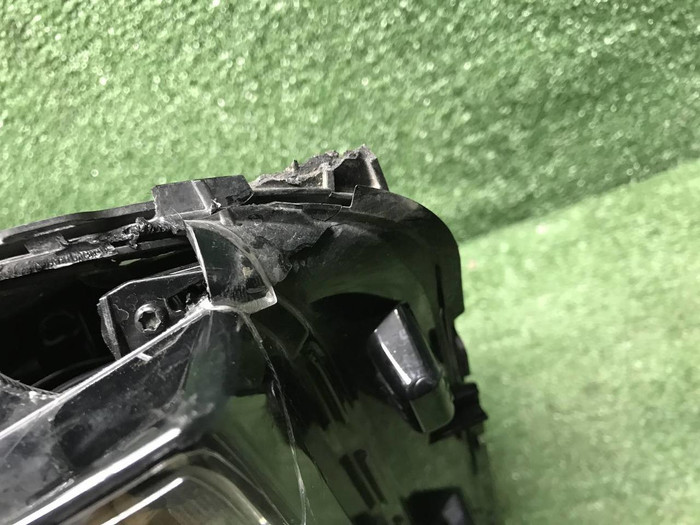 Фара правая Geely Monjaro (2021-н.в.) LED