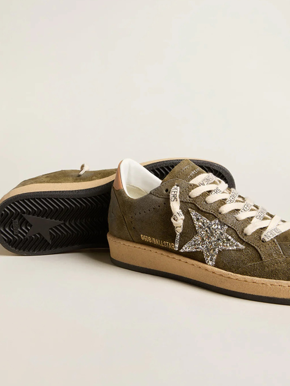 Ball Star khaki with silver glitter star