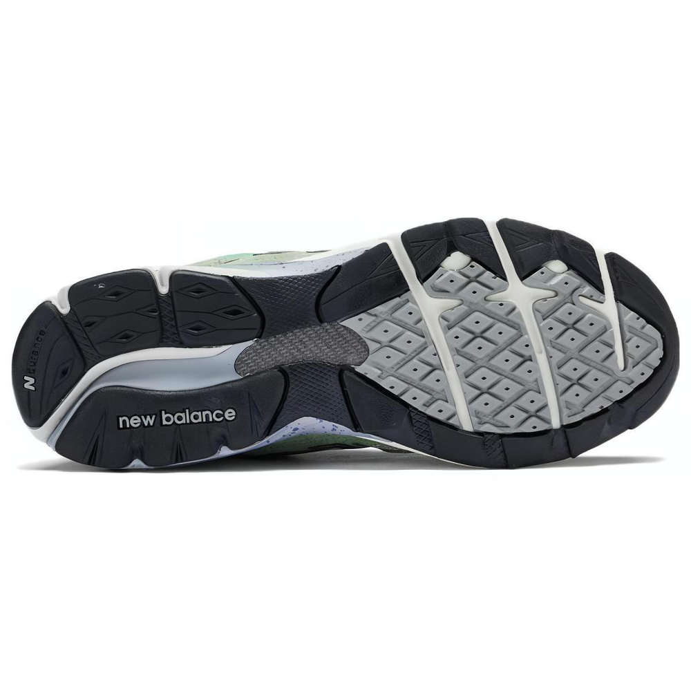 Кроссовки Patta x New Balance NB 990 V3, M990PP3