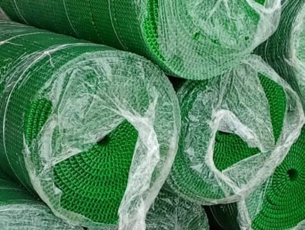 Щетинистое покрытие "Травка" 0,94 см зеленая, рулон 12м