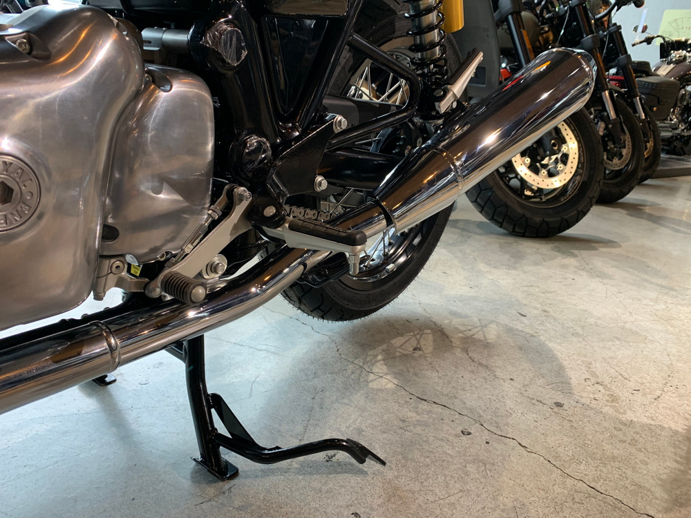 Royal Enfield Interceptor 650 Cali Green (Standard / Single tone)
