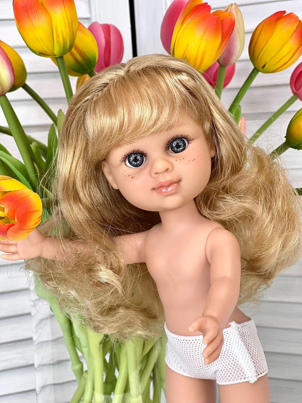 Кукла BERJUAN виниловая 35см Ева без одежды (2887A)