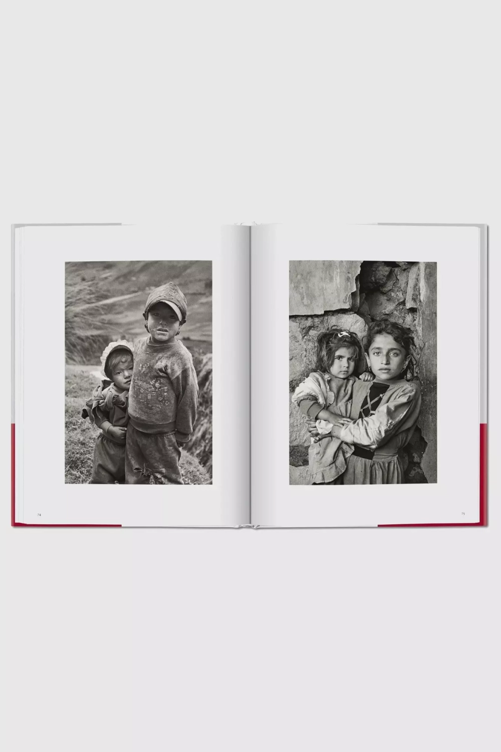 Книга Sebastiao Salgado: The Children (Taschen)