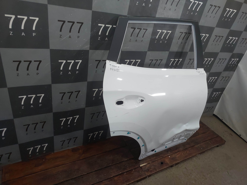 Дверь задняя правая Chery Tiggo 4, Tiggo 4 Pro 18-нв Б/У Оригинал 551002357AADYJ