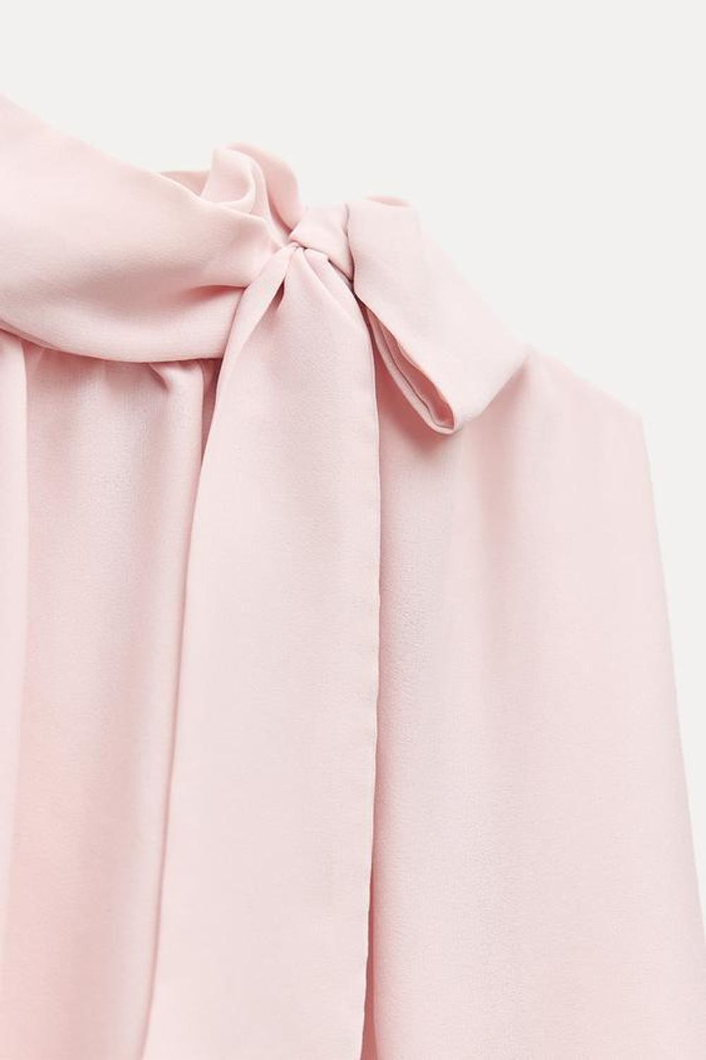 ZARA ТОП ИЗ СТРУЯЩЕЙСЯ ТКАНИ С ЗАВЯЗКОЙ, ЦВЕТ РОЗОВОГО ДЕРЕВА