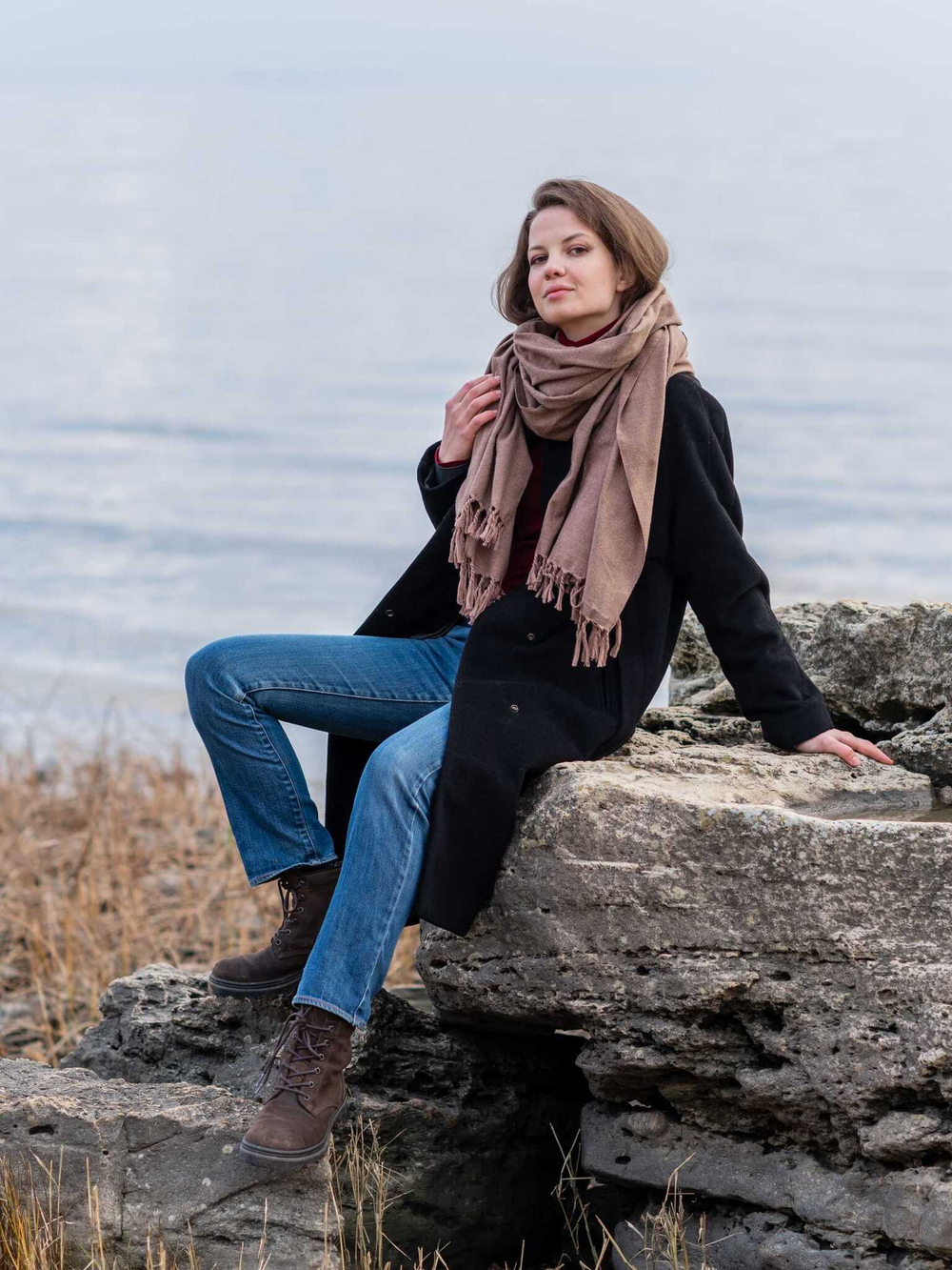 Шерстяной палантин