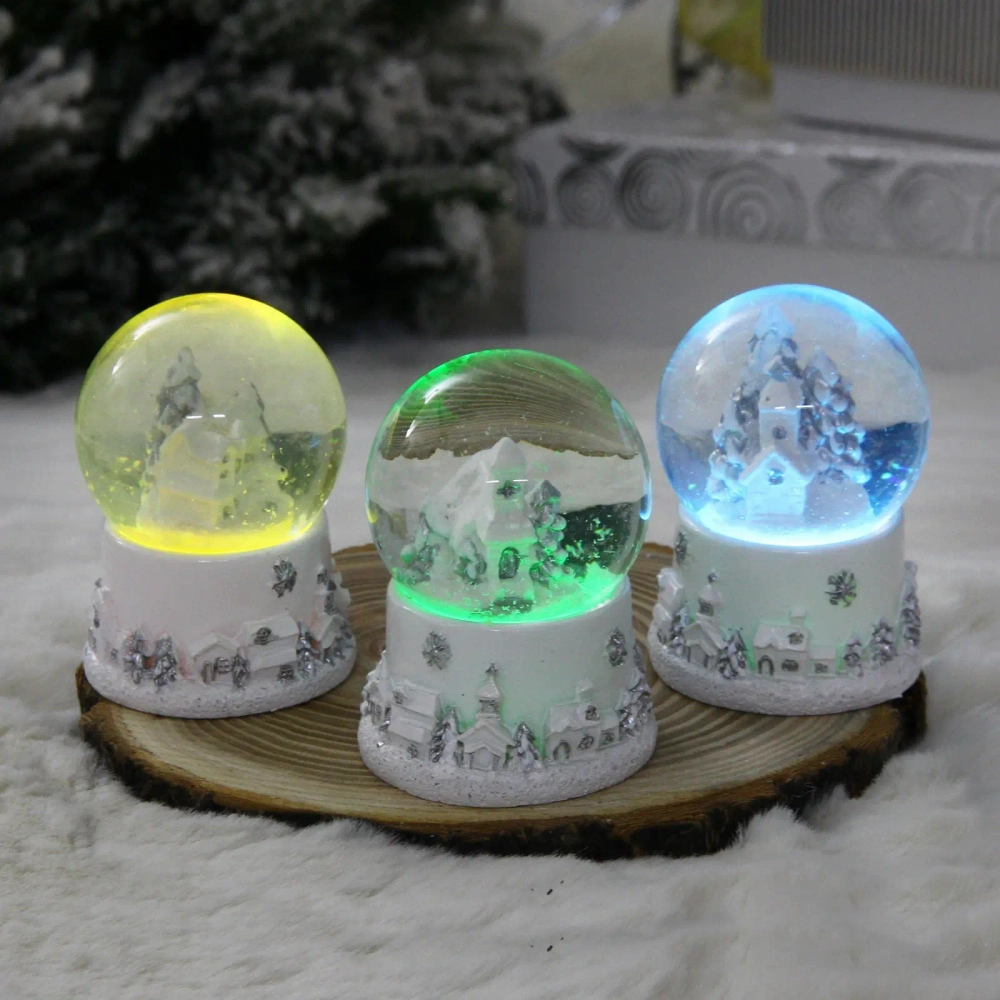 Сувенир Снежный шар «Новогодние пейзажи» 4.5*4.5*6 см (с подсветкой), микс