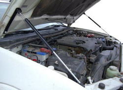 Амортизатор (упор) капота на Mitsubishi Pajero Sport 02-06(с 2008 по 2016 г.в.)Autoinnovation