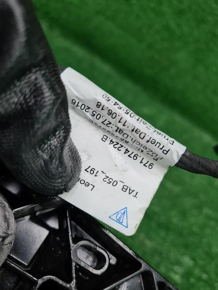 Спойлер багажника Porsche Panamera 971 (16-23)