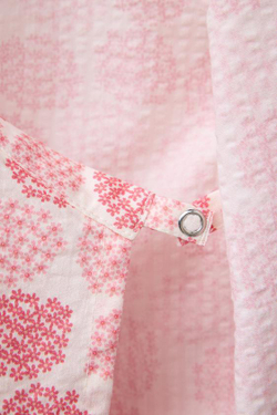 ZARA КОМПЛЕКТ ИЗ КИМОНО И ШОРТОВ-БЕРМУДОВ С ЦВЕТОЧНЫМ ПРИНТОМ, ЭКРЮ