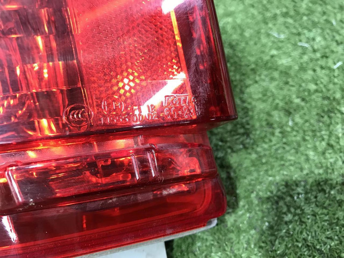 ПТФ левый Toyota Land Cruiser 200 (2015-2021)