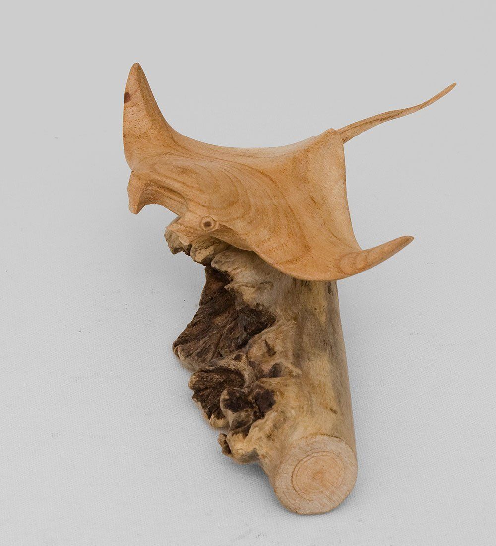 50-027 Статуэтка «Скат манта»