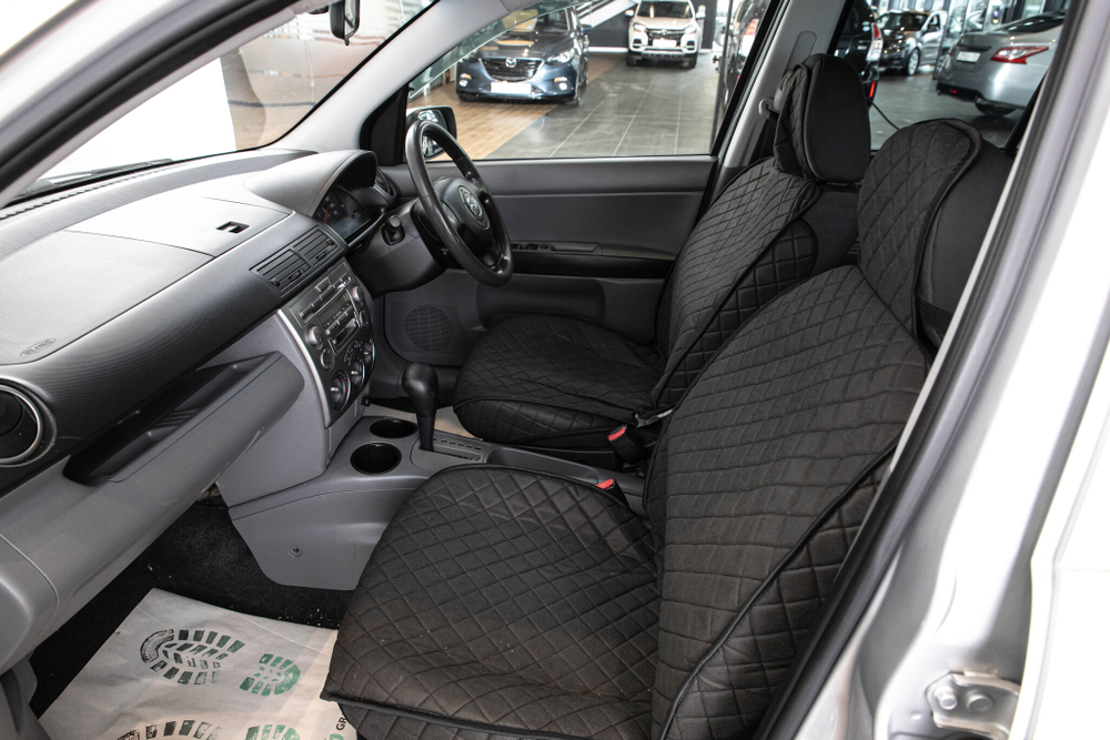 Mazda Demio, 2006 год