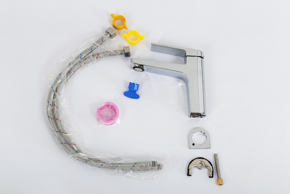 Смеситель BelBagno для раковины ARDENTE-LVM-CRM-W0