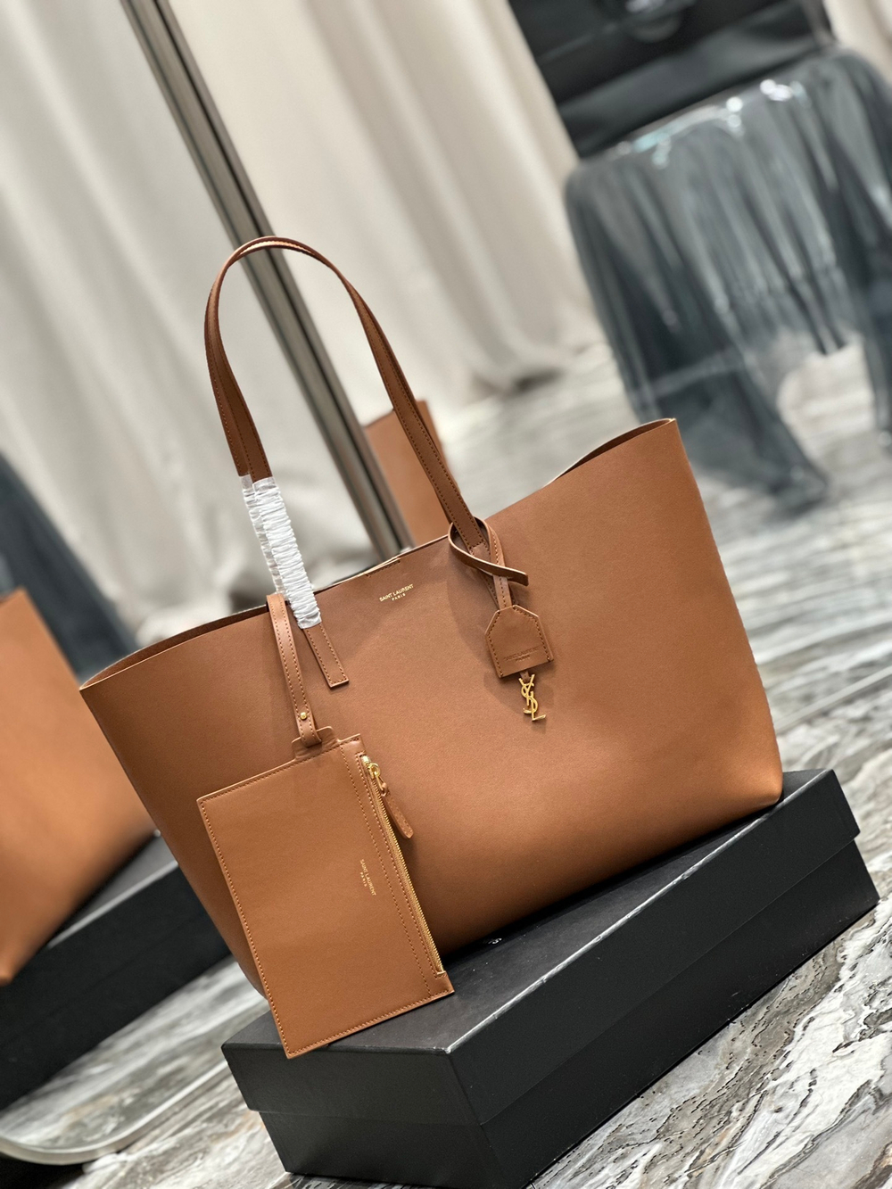 Saint Laurent Shopping Tote Bag