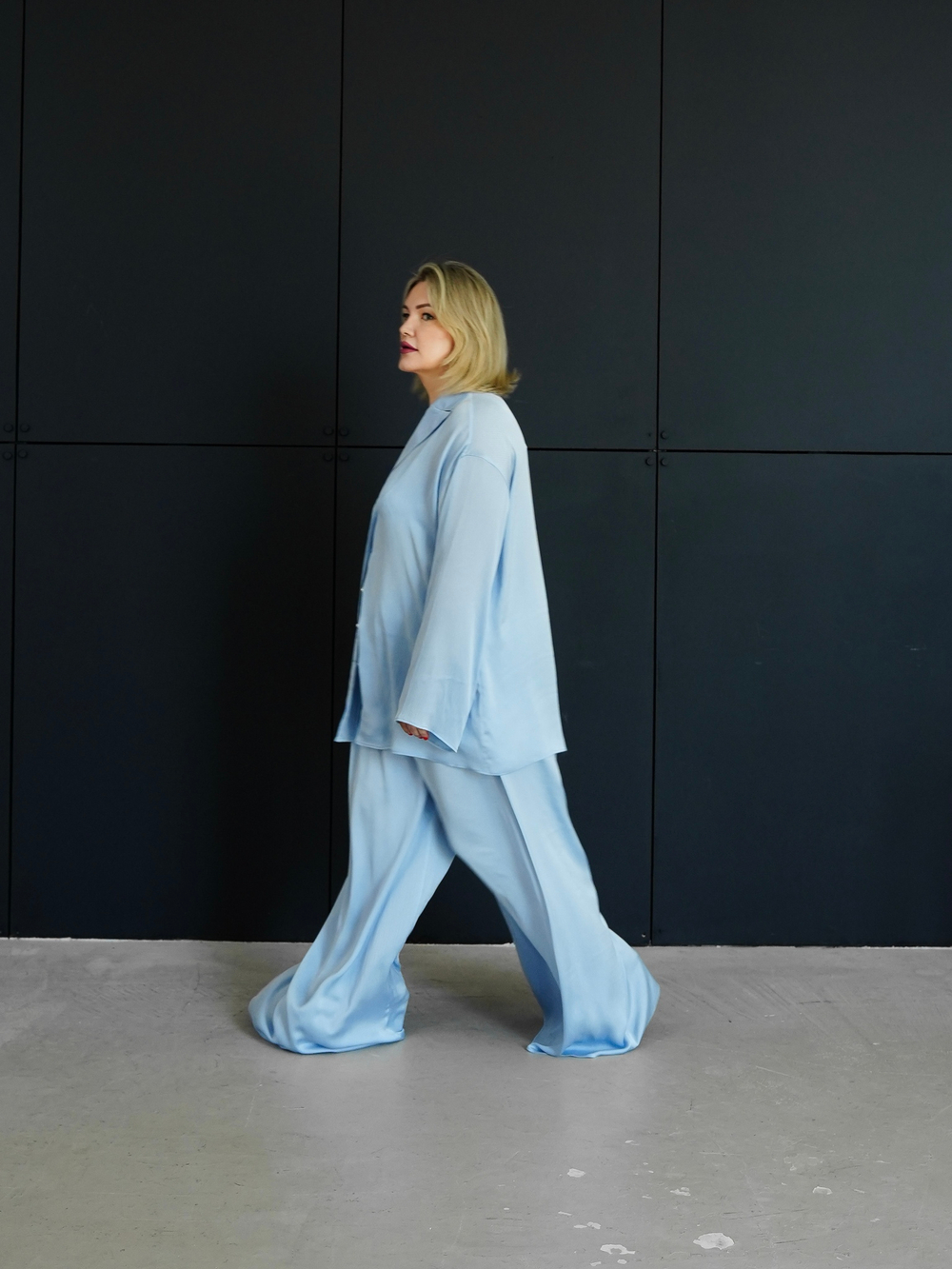 Костюм голубая жемчужина оверсайз