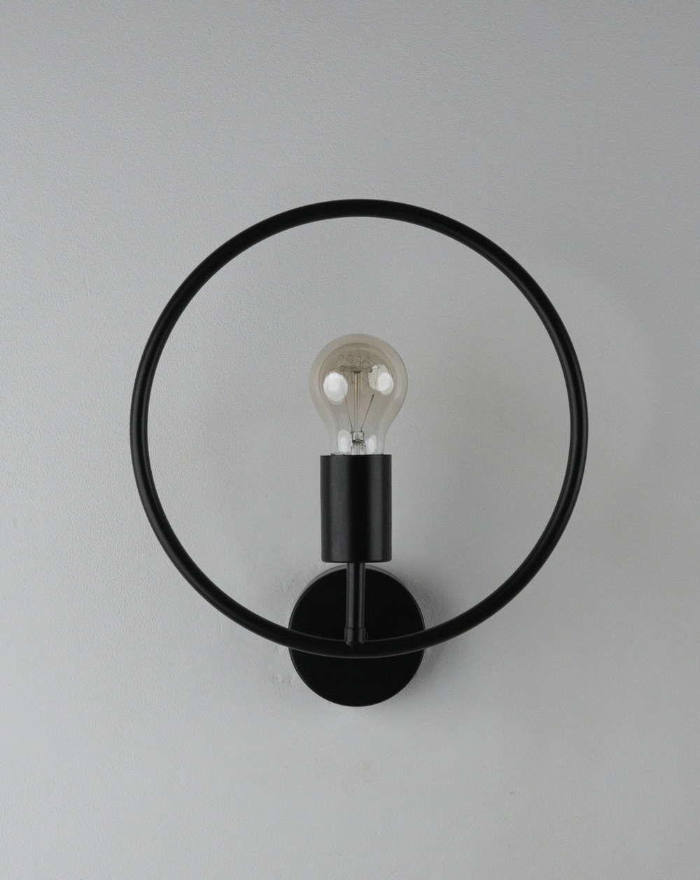 Светильник настенный Moderli V11582-1W Sachara