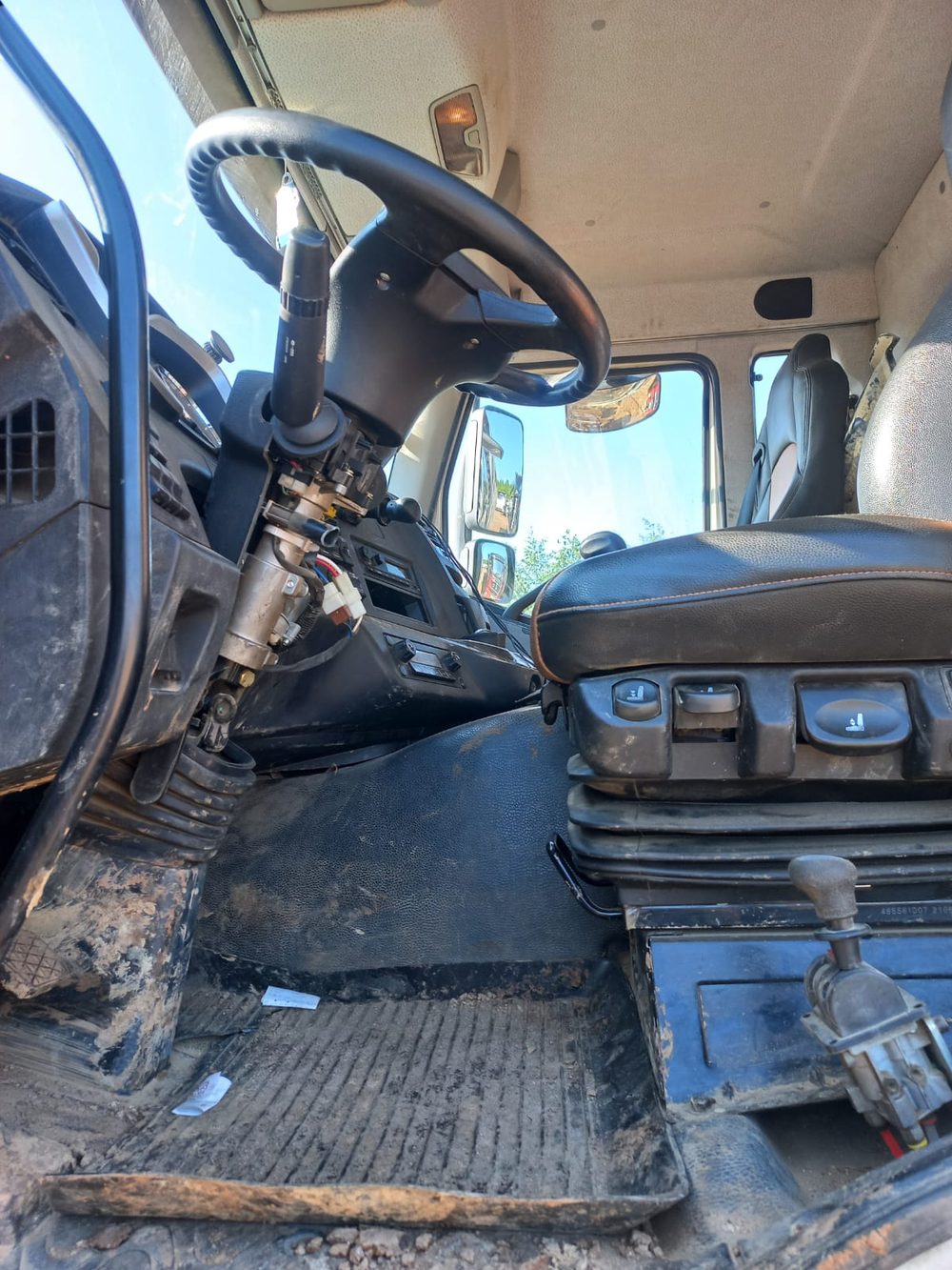 FAW J6 8x4 Самосвал СА3310Р66K24T4E5 (Дизельный, 11,1 л, 420 л.с., МТ)