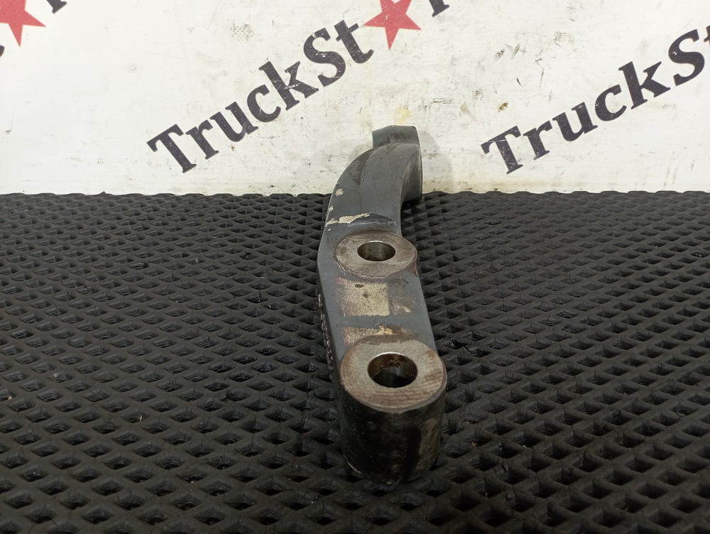 Сошка кулака поворотного правая 2018г.