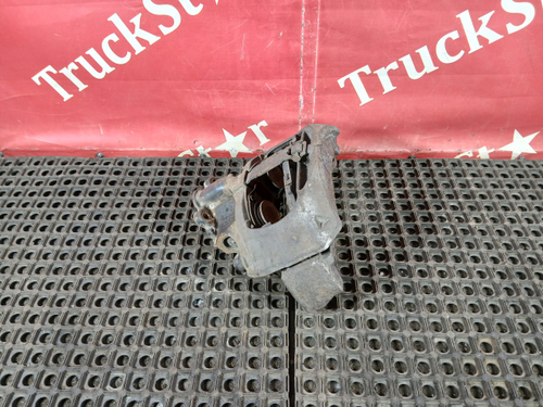 Суппорт левый