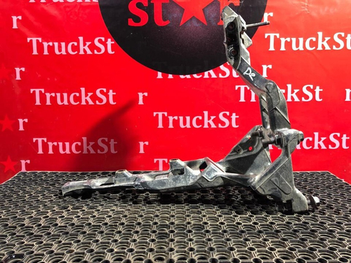 Кронштейн глушителя 2018г