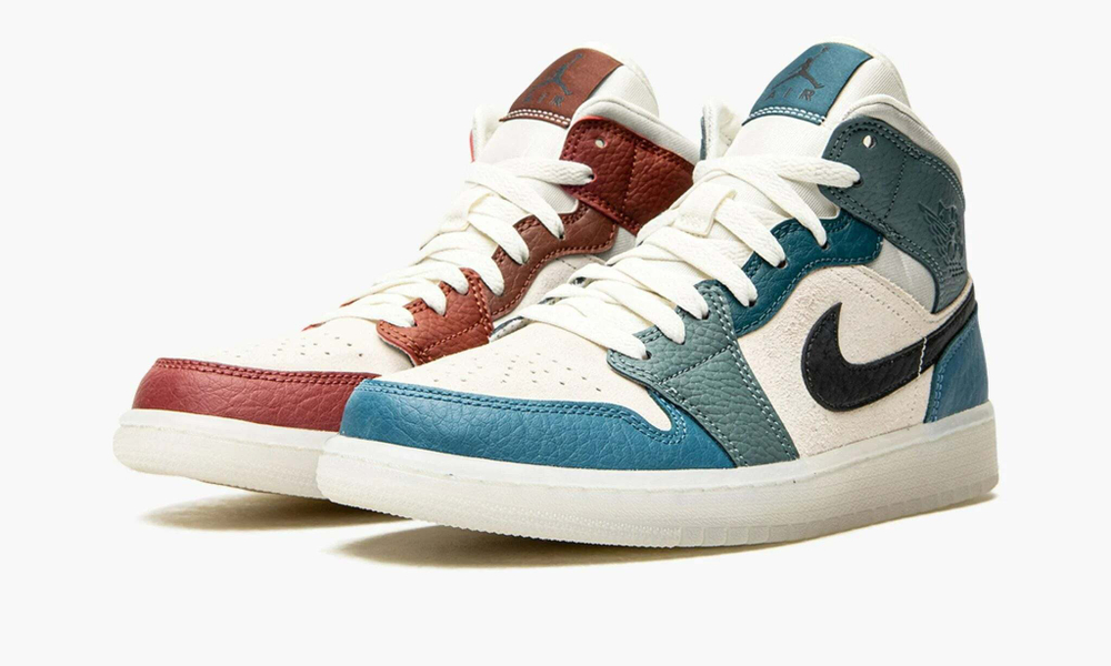 Air Jordan 1 Mid WMNS "Anti-Gravity Machines"