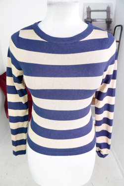 Джемпер Befree базовый, маркировка М, визуально на 46 размер